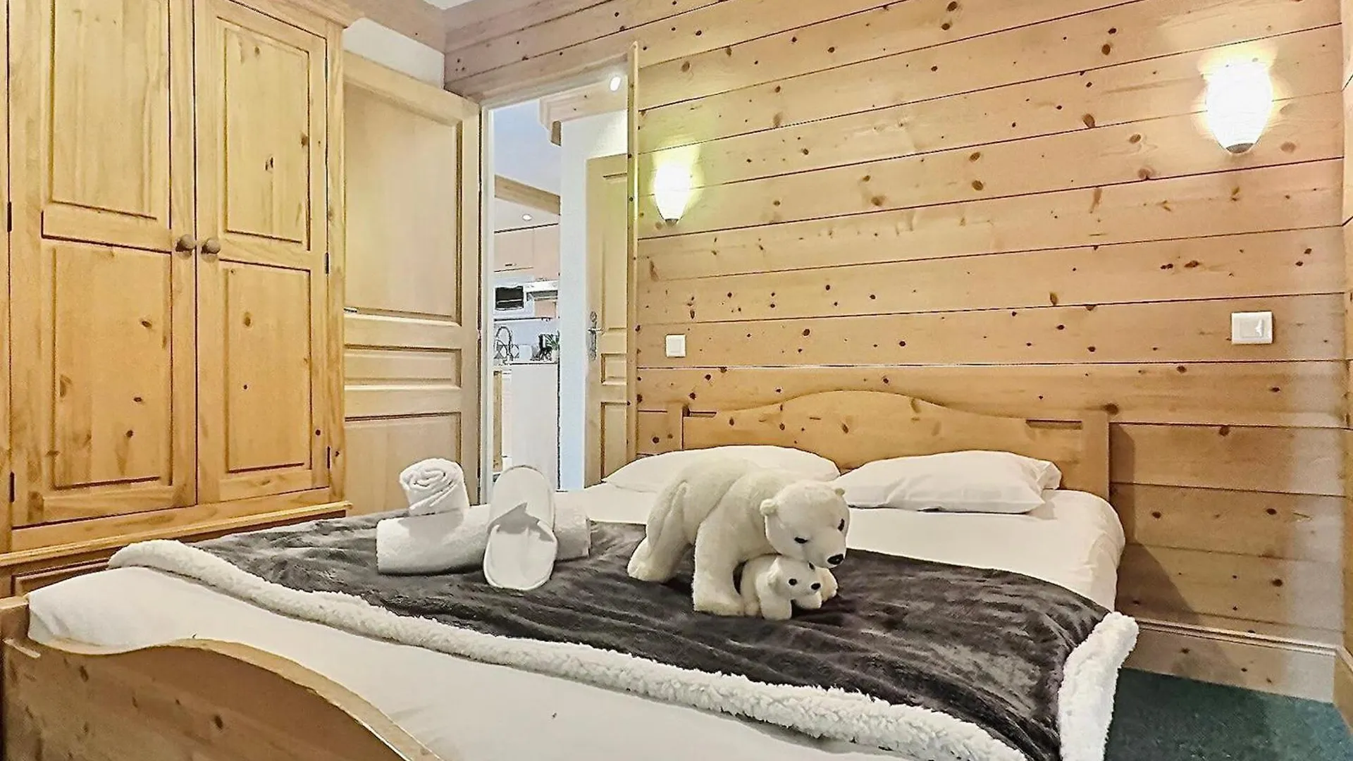 Tignes Val Claret - Apt 6 Pers, Balcon, Ascenseur, Pied Des Pistes - Fr-1-411-405 Apartment 0*,  France