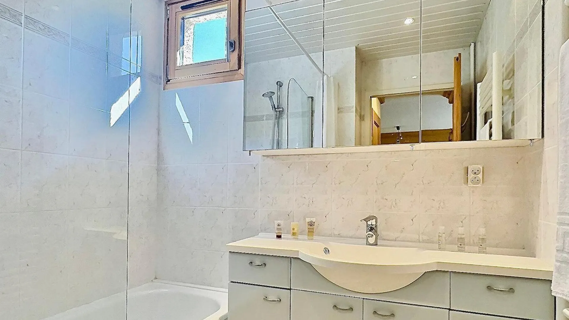 Tignes Val Claret - Apt 6 Pers, Balcon, Ascenseur, Pied Des Pistes - Fr-1-411-405 Apartment France